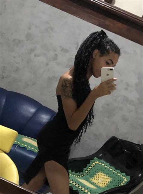 Acompanhantes trans e travestis no Brasil 